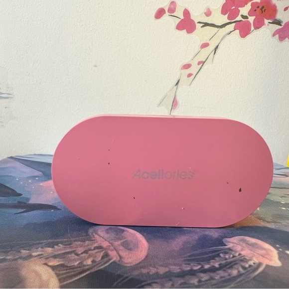 Acellories Spectrum True Wireless Earbuds in Rose Gold and pink - Picture 5 of 7